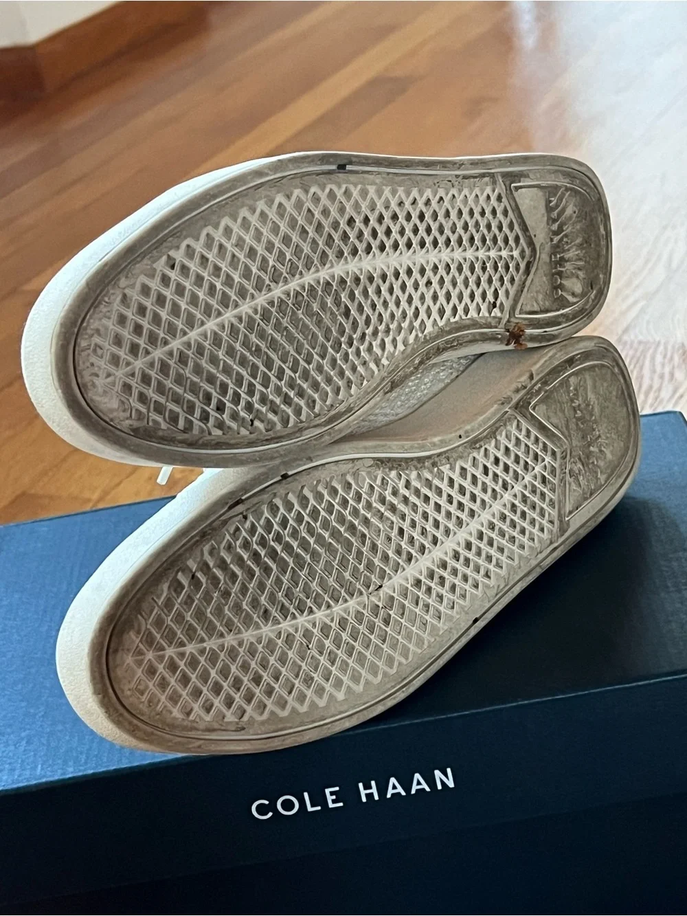 Cole Haan Women’s Contrnder in Off-White